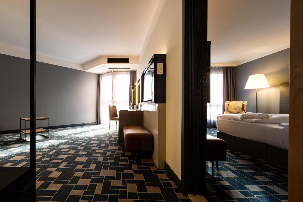 Ginn Hotel Berlin Potsdam テルトー エクステリア 写真