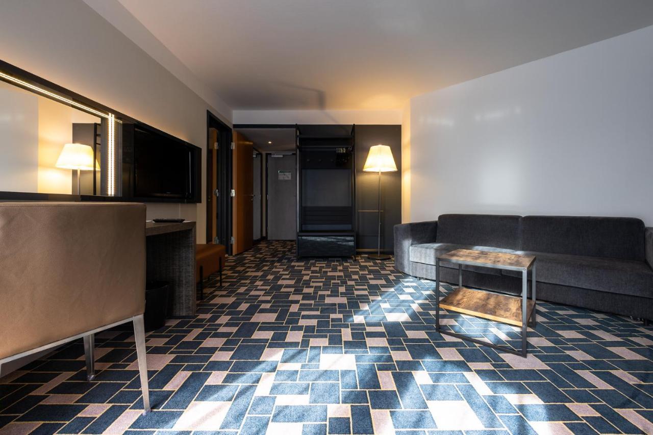 Ginn Hotel Berlin Potsdam テルトー エクステリア 写真