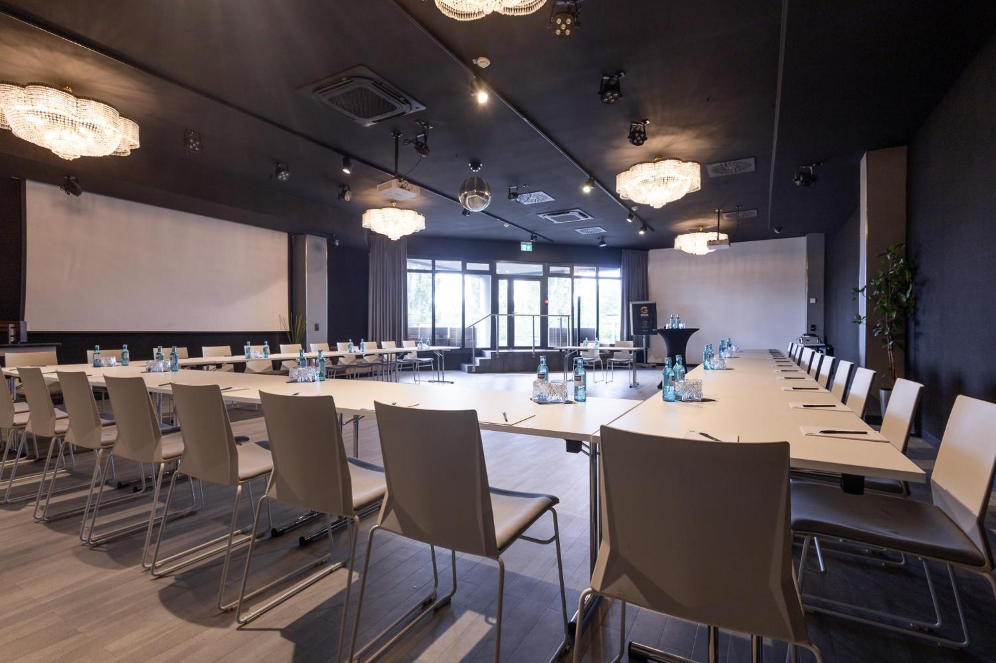 Ginn Hotel Berlin Potsdam テルトー エクステリア 写真